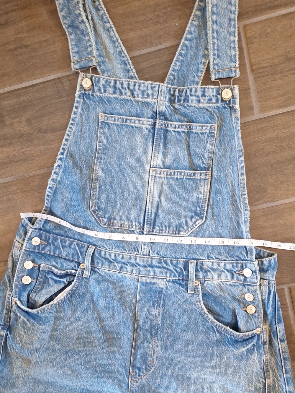 Free People Good Luck Barrel Leg Overalls Blue Cotton Denim XL Farm - Picture 7 of 13